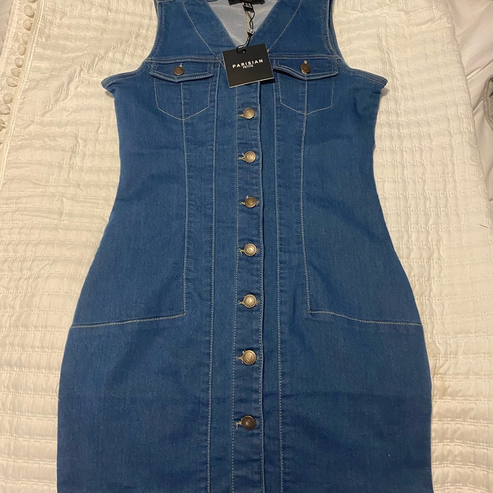 Denim button-up dress - Picture 2 of 3